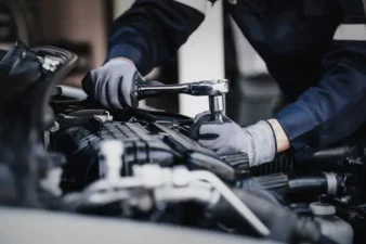 Autoservisas šeštadienį